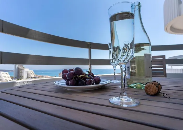 Modern With Ocean View & Terrace - Free Access To Pool And Tennis Courts By Lisbeyond