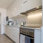 Modern With Ocean View & Terrace - Free Access To Pool And Tennis Courts By Lisbeyond * 포티마오