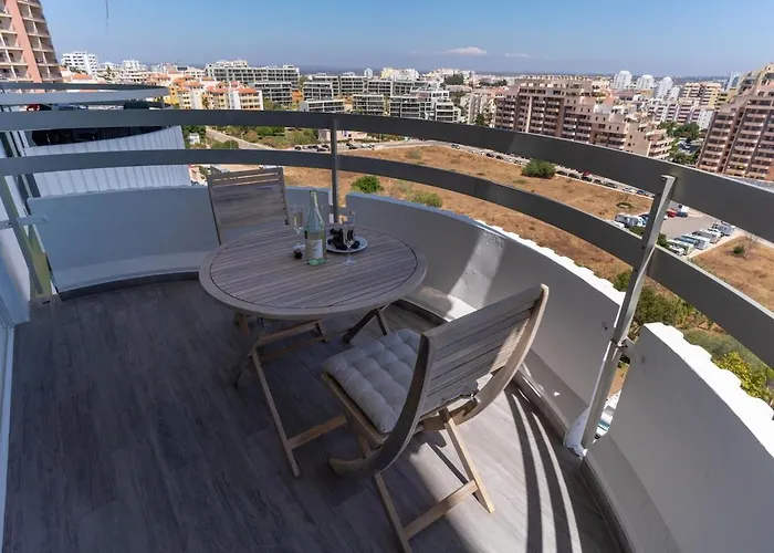 Apartament Modern With Ocean View & Terrace - Free Access To Pool And Tennis Courts By Lisbeyond Portimão