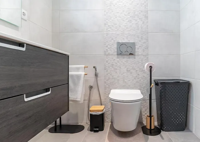 Modern With Ocean View & Terrace - Free Access To Pool And Tennis Courts By Lisbeyond *